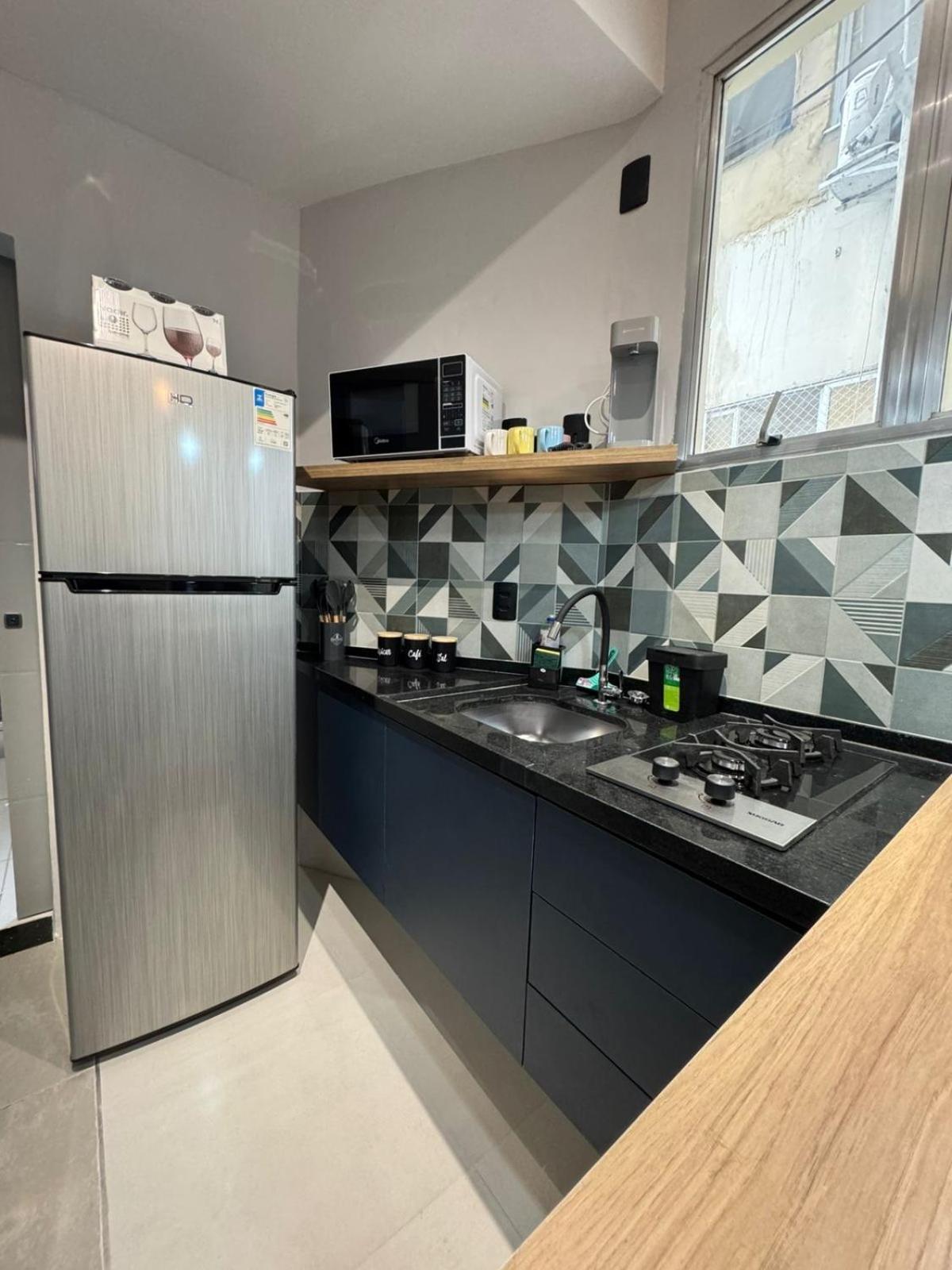 Em Copacabana Posto 5 Apartemen